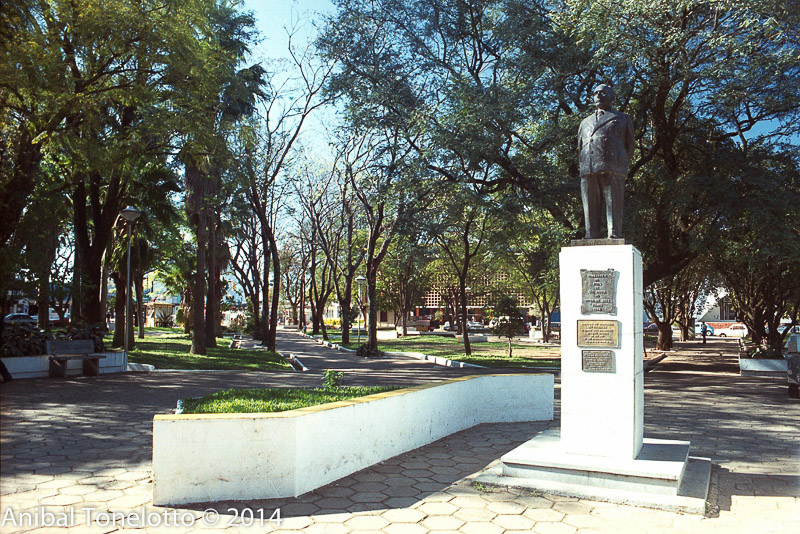 Praça 15 Getúlio Vargas 17.jpg